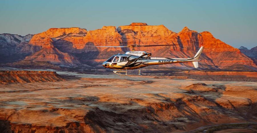Zion National Park and Canaan Cliffs: Helicopter Tour - The first view of West Zion