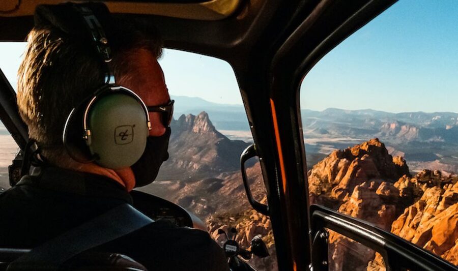 Zion National Park, Canaan Cliffs: Extended Helicopter Tour - Price, value, and who should pay it
